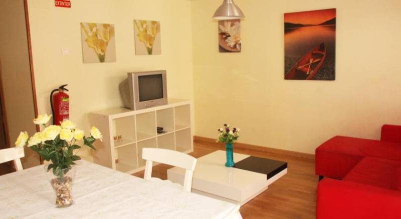 Apartamentos Rodriguez de Córdoba 3000