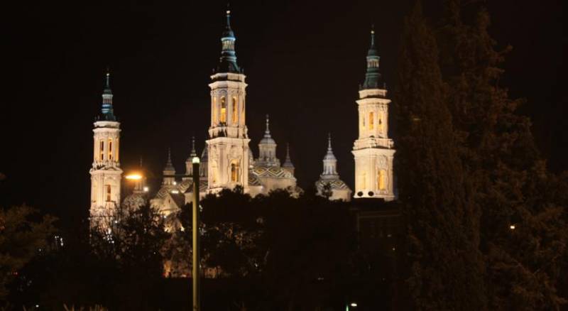 Apartamentos Zaragoza Centro 3000