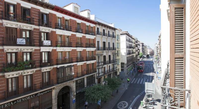 Aspasios Calle Mayor Apartments