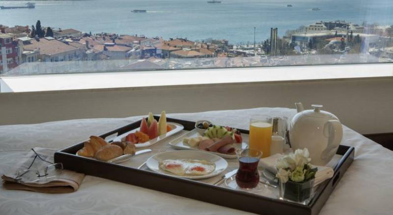 Conrad Istanbul Bosphorus