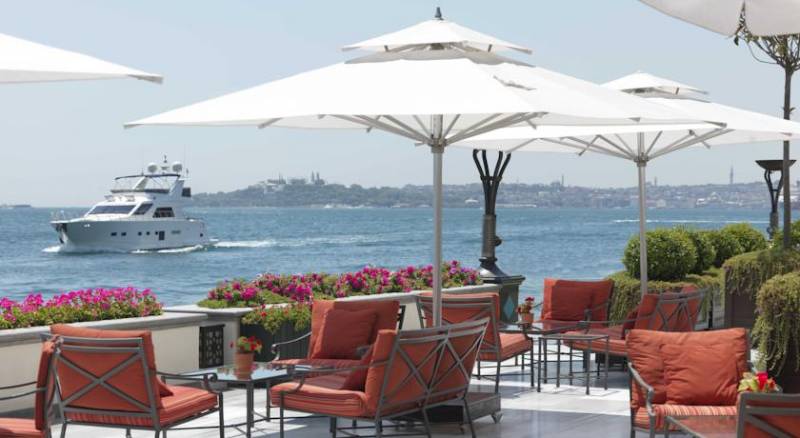 Four Seasons Hotel Istanbul at the Bosphorus