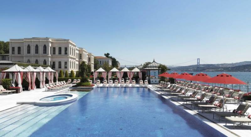 Four Seasons Hotel Istanbul at the Bosphorus