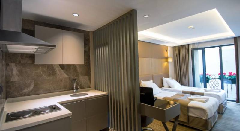 GK Regency Suites Hotel