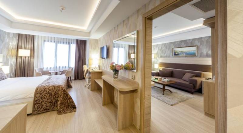 Hotel Golden Way Giyimkent