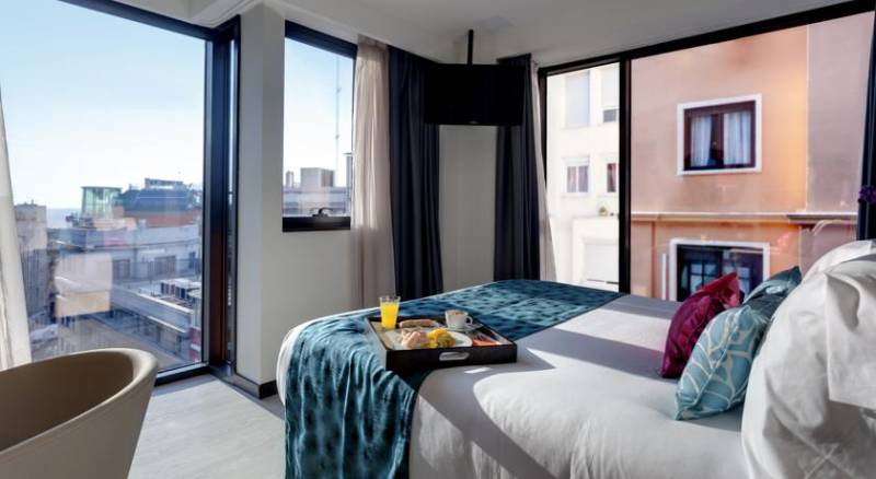 Hotel Indigo Madrid - Gran Via