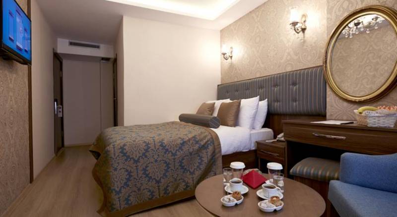 Marmara Place Old City Hotel