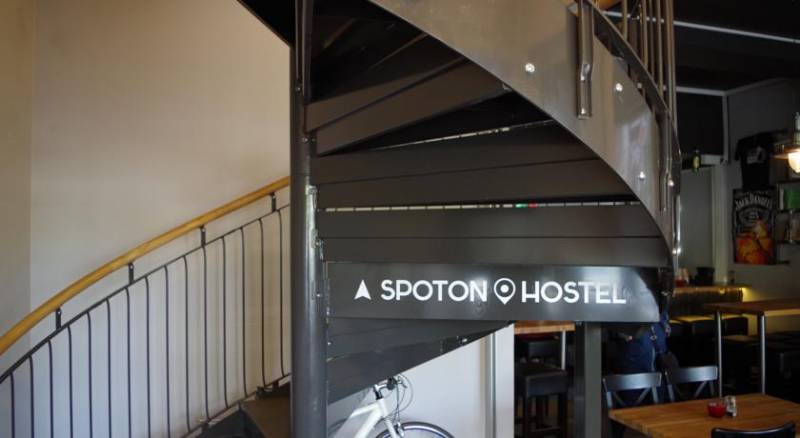 Spoton Hostel & Sportsbar