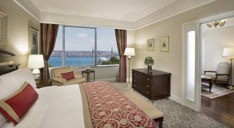 The Ritz-Carlton, Istanbul