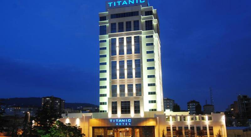 Titanic Business Kartal