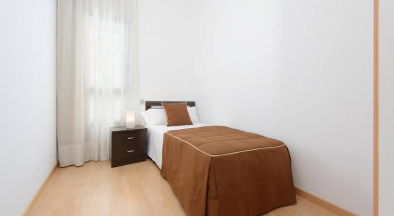 Tryp Madrid Airport Suites