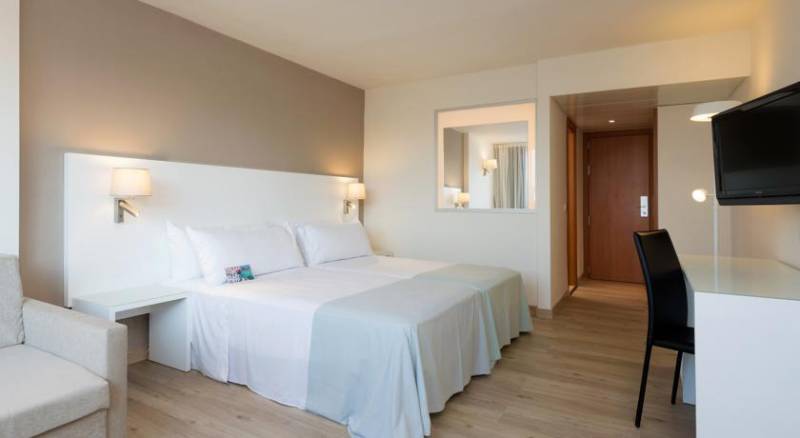 Tryp Palma Bosque Hotel