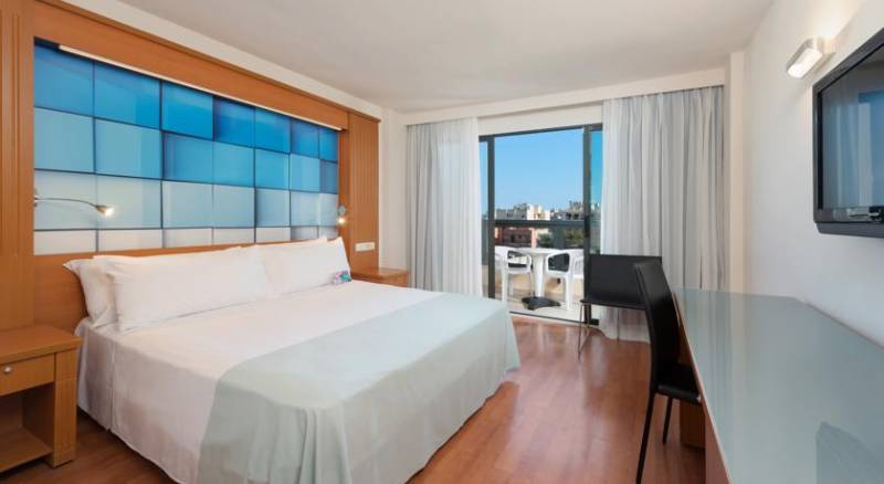 Tryp Palma Bosque Hotel