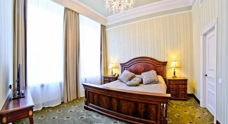ALFAVITO Kyiv Hotel