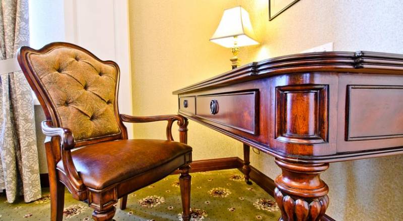 ALFAVITO Kyiv Hotel