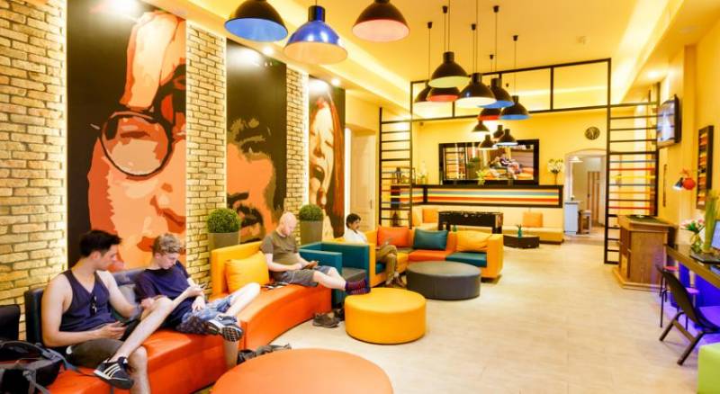 Full Moon Design Hostel Budapest