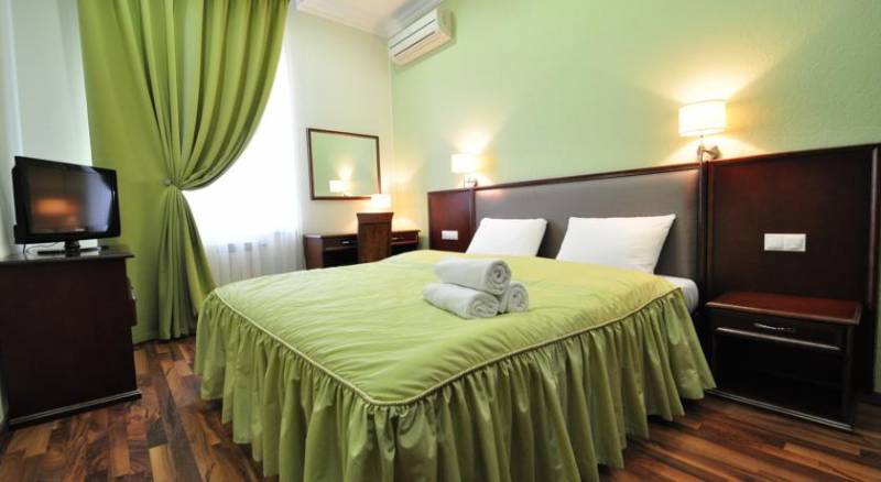 Greguar Hotel