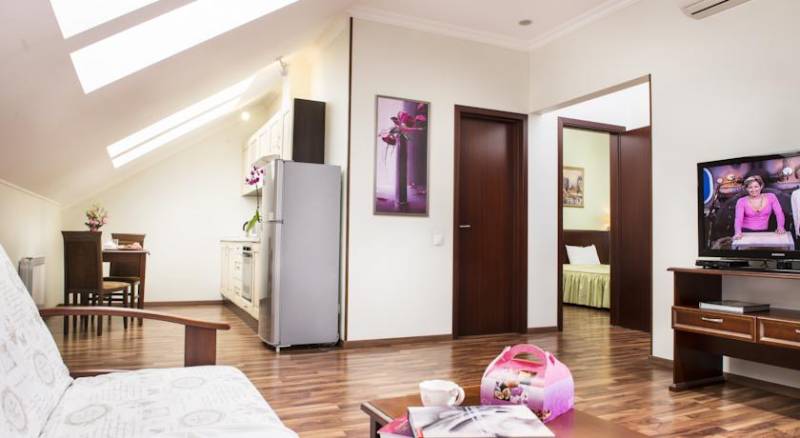 Greguar Hotel