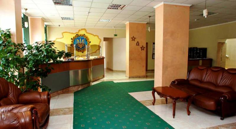 Holosiyvsky Hotel