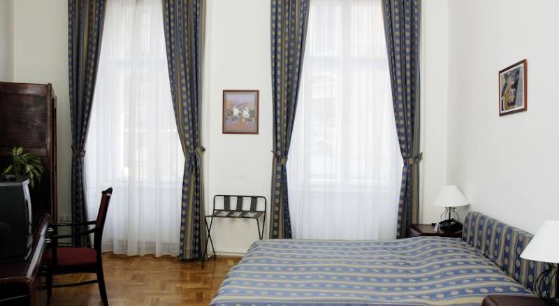 Inn Side Hotel Kalvin House