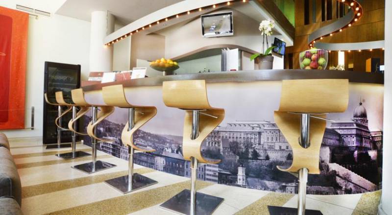 Lanchid 19 Design Hotel