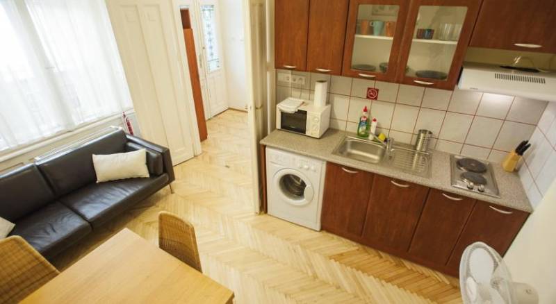 Piano POP Apartments
