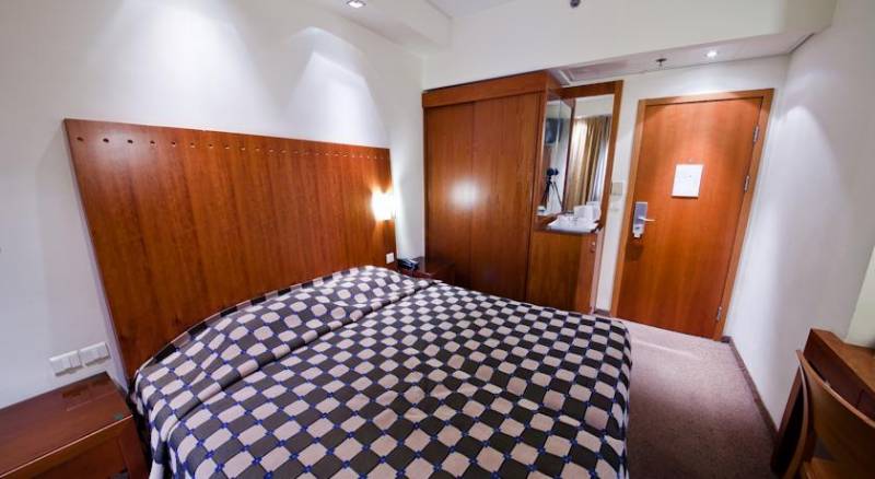 SeaNet Hotel