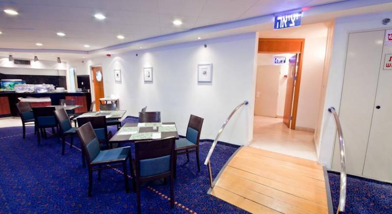 SeaNet Hotel