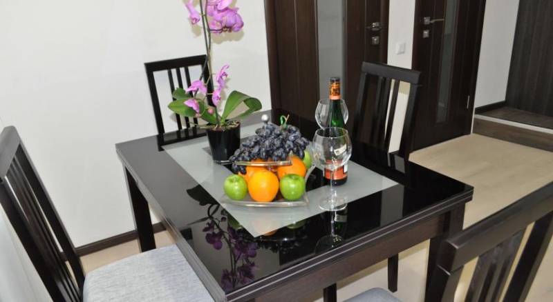 Status Apartments