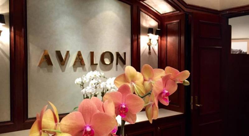 Avalon Hotel