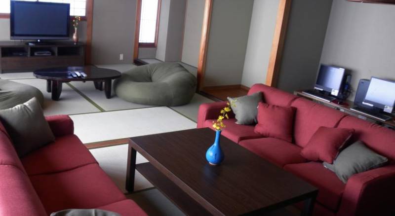 Backpacker's Hostel Khaosan Kyoto