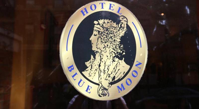 Blue Moon Boutique Hotel