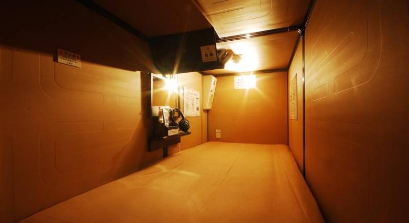 Capsule Hotel Anshin Oyado Akihabara