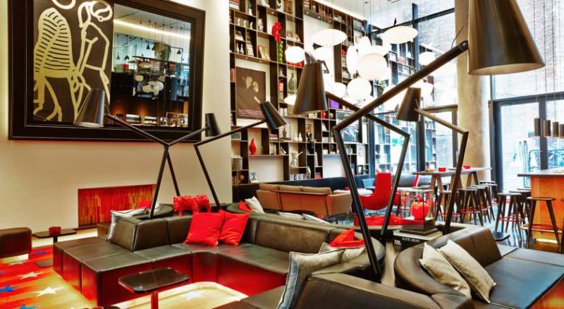 CitizenM New York Times Square