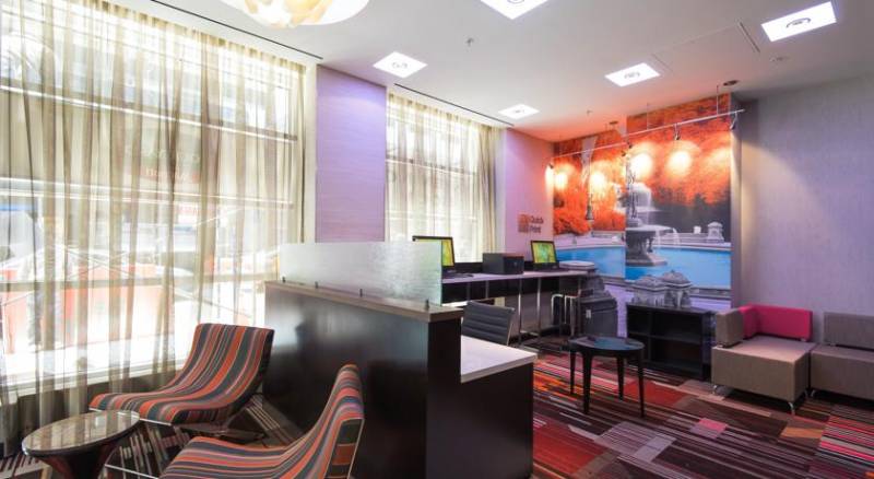 Courtyard by Marriott Times Square West