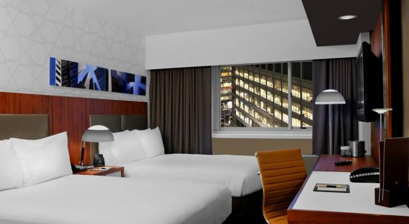 DoubleTree by Hilton Metropolitan New York City