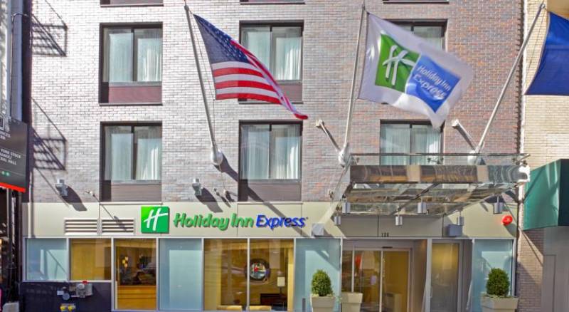 Holiday Inn Express - Wall Street