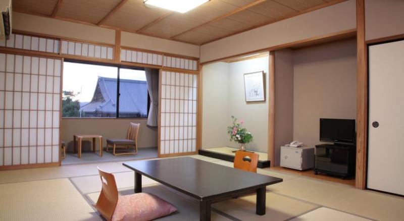 Izumiya Ryokan