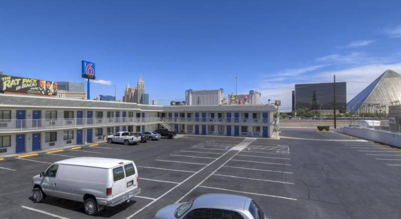Motel 6 Las Vegas - I-15