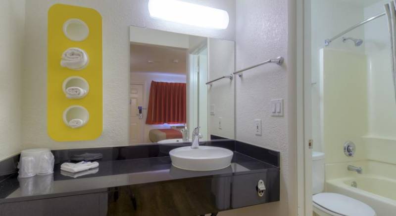 Motel 6 Las Vegas - I-15