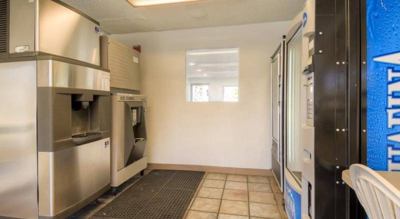 Motel 6 Las Vegas - I-15