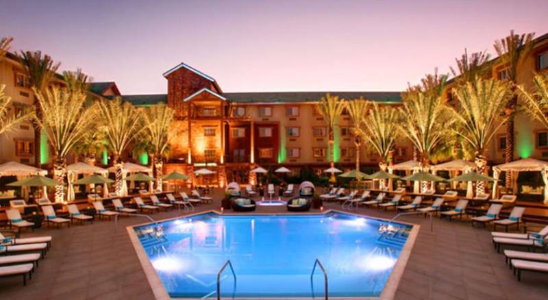 Silverton Hotel & Casino