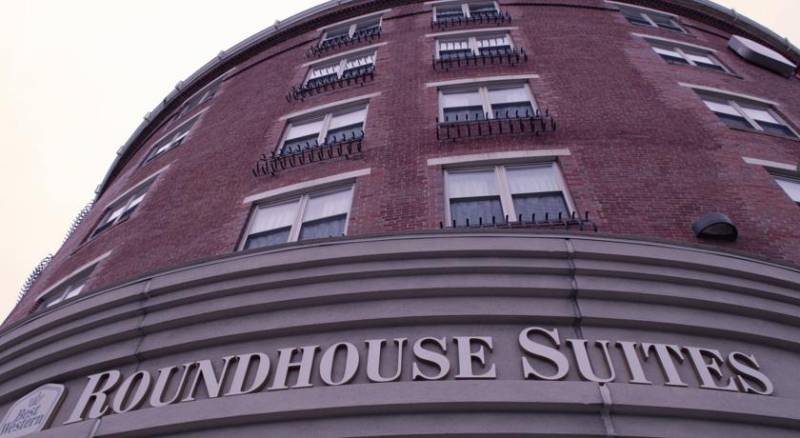 Best Western PLUS Roundhouse Suites Boston
