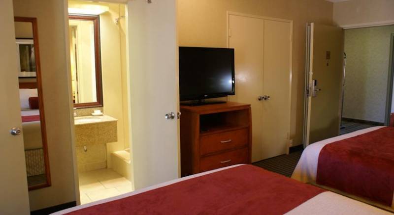 Best Western Royal Palace Inn & Suites