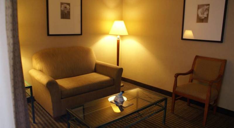 Best Western Royal Palace Inn & Suites