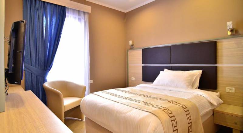 Capital Tirana Hotel