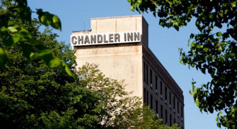 Chandler Inn Hotel