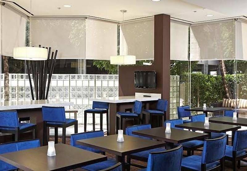 Courtyard by Marriott Los Angeles LAX / Century Boulevard