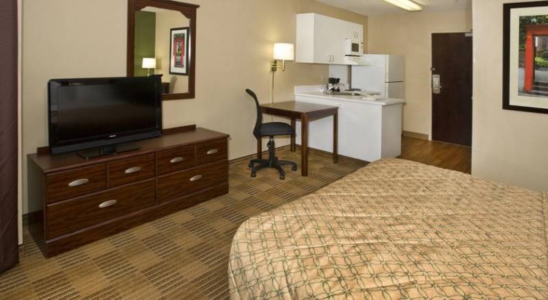 Extended Stay America - Miami - Airport - Blue Lagoon