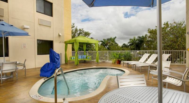 Fairfield Inn & Suites by Marriott Miami Airport South