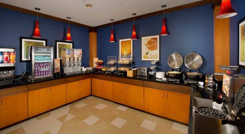 Fairfield Inn & Suites by Marriott Miami Airport South